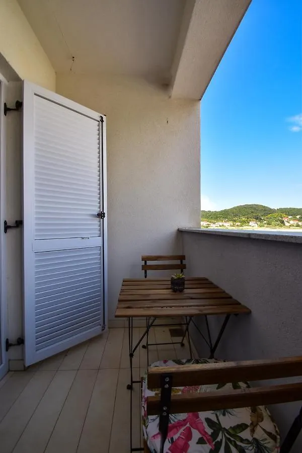 Apartman Belisima Deluxe Supetarska Draga 0*,